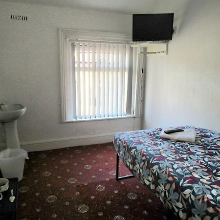 Wilsons Hotel - Blackpool Tower View Bagian luar foto